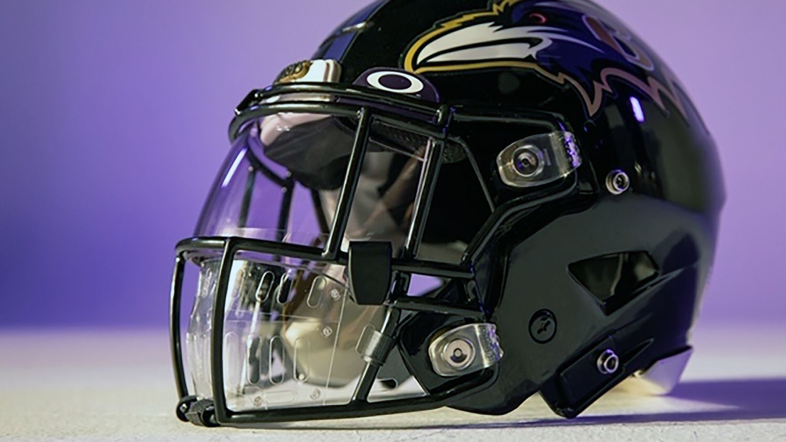 1600x900 NFL, Oakley come up with face shields to protect players, Desktop